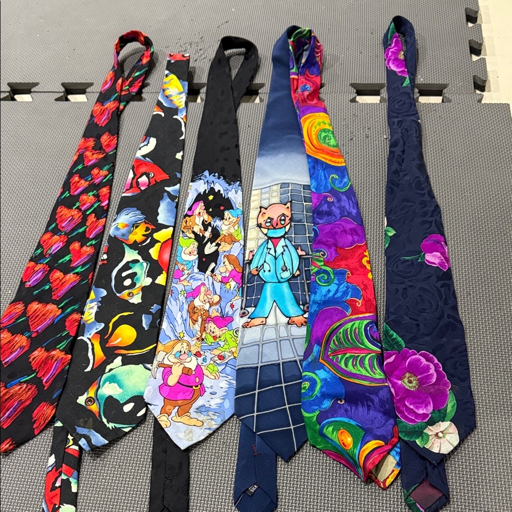 Vibrant Andoro Necktie Collection